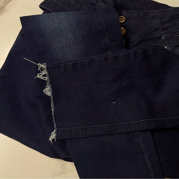 NWT jeans Colombiano (high rise) - Picture 4 of 5